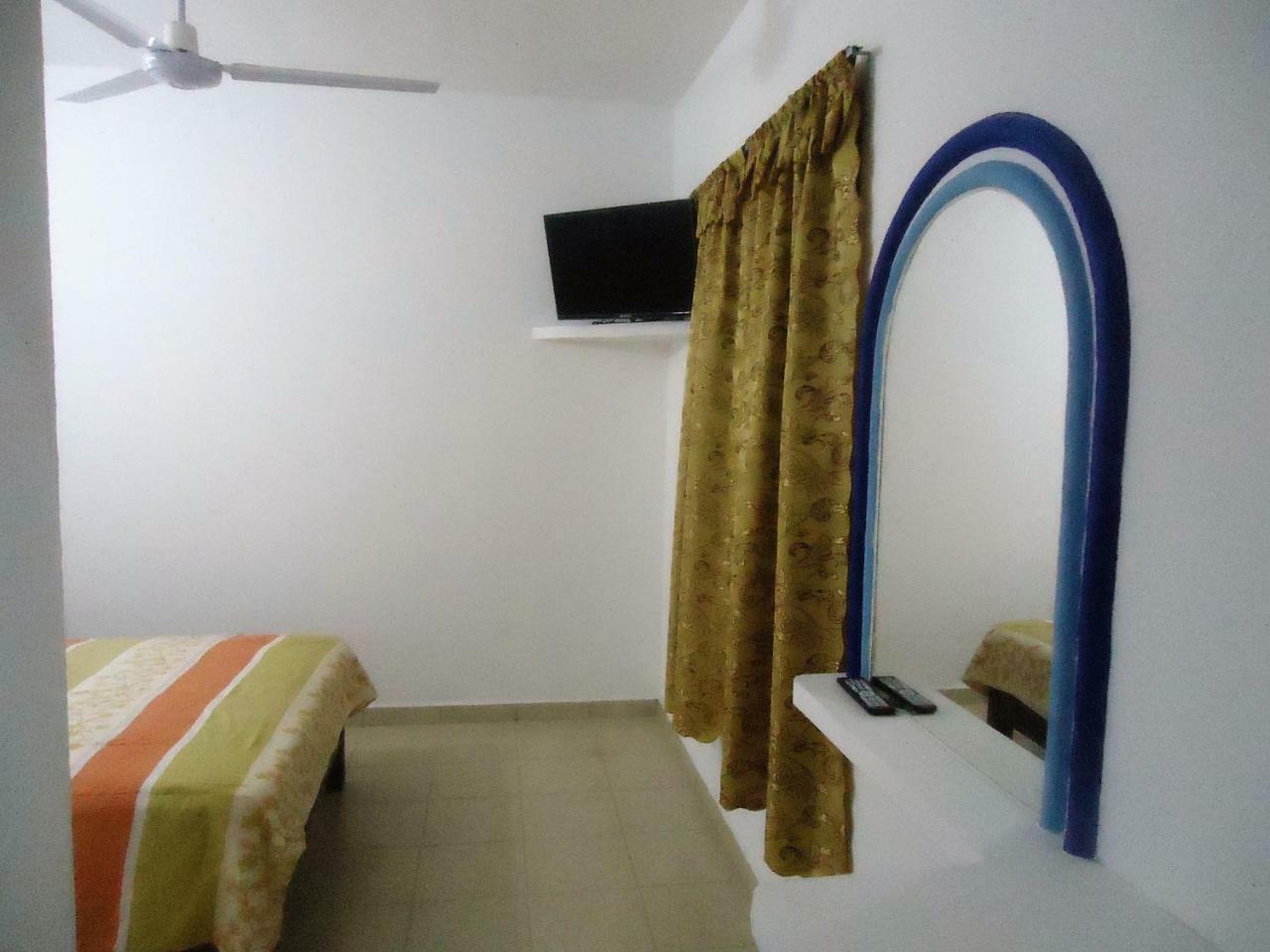 Hotel Olas Huatulco Санта-Крус-Уатулько Екстер'єр фото